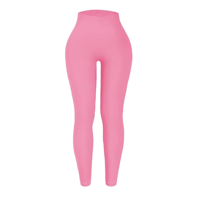 Lilly's Solid Thread Seamless Knit Yoga Pants